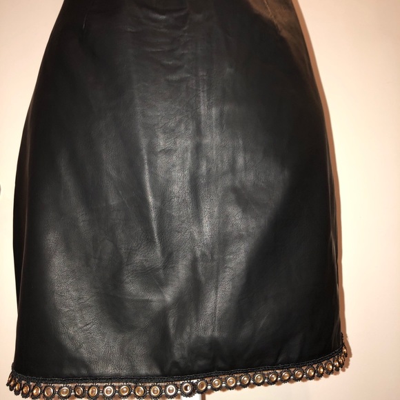 NWT MINKPINK Bck Strapless Faux Leather Mini Dress - Picture 2 of 5